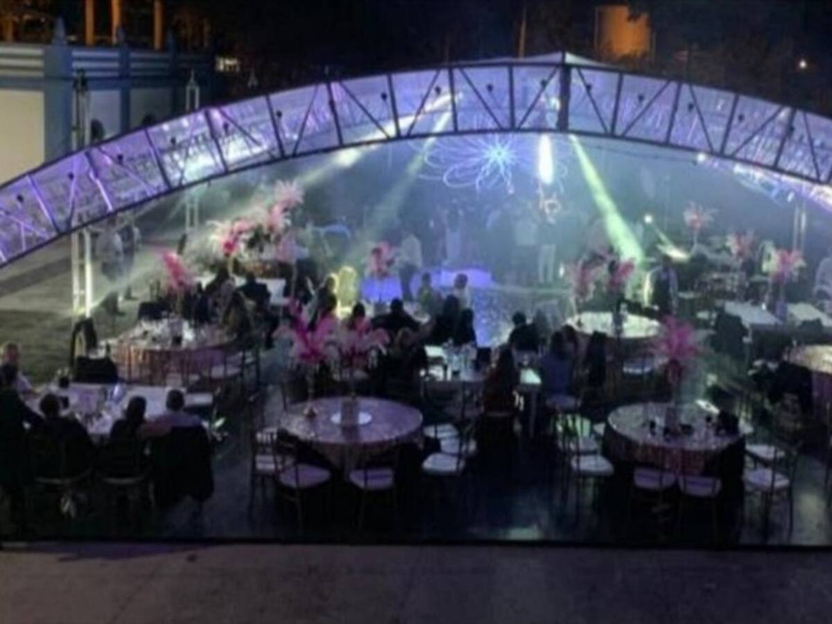 Funcionaria de la Gobernación del Valle protagoniza escándalo por multitudinaria fiesta