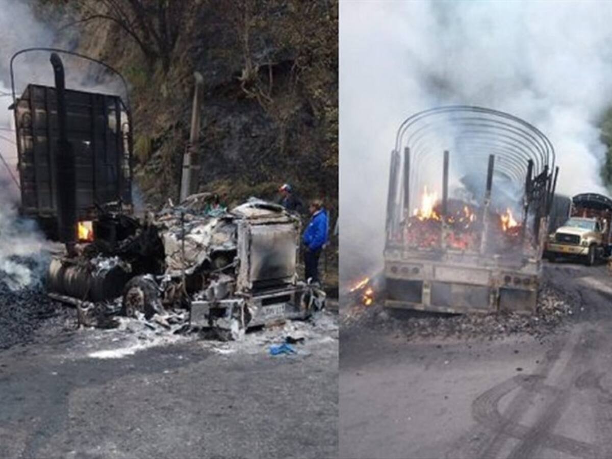 Integrantes del Epl incineran varios vehículos en la vía Cúcuta- Ocaña