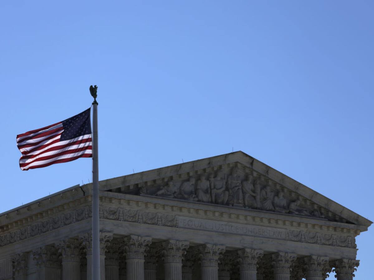 Supremo de EE.UU. autorizó a Joe Biden acabar con el programa ‘Quédate en México’