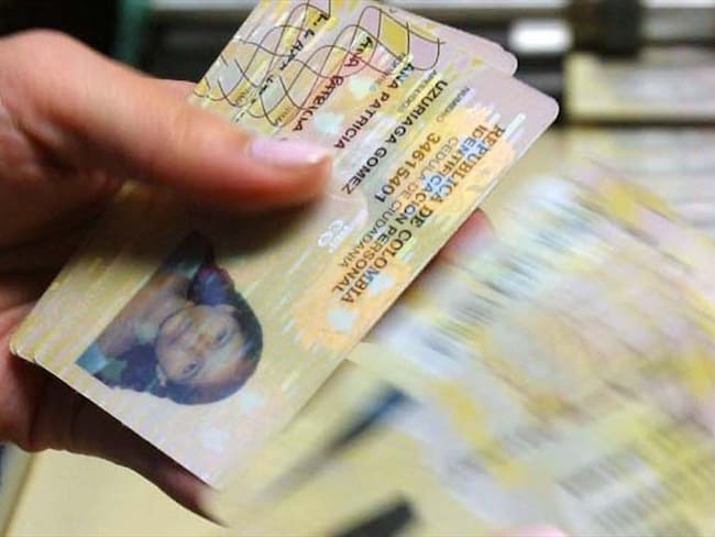 Expedían cédulas y registros civiles, salvoconductos de permanencia y visas de cónyuge, de trabajador o de socio/propietario, así como pasaportes colombianos otorgados por la Cancillería. Foto: Colprensa