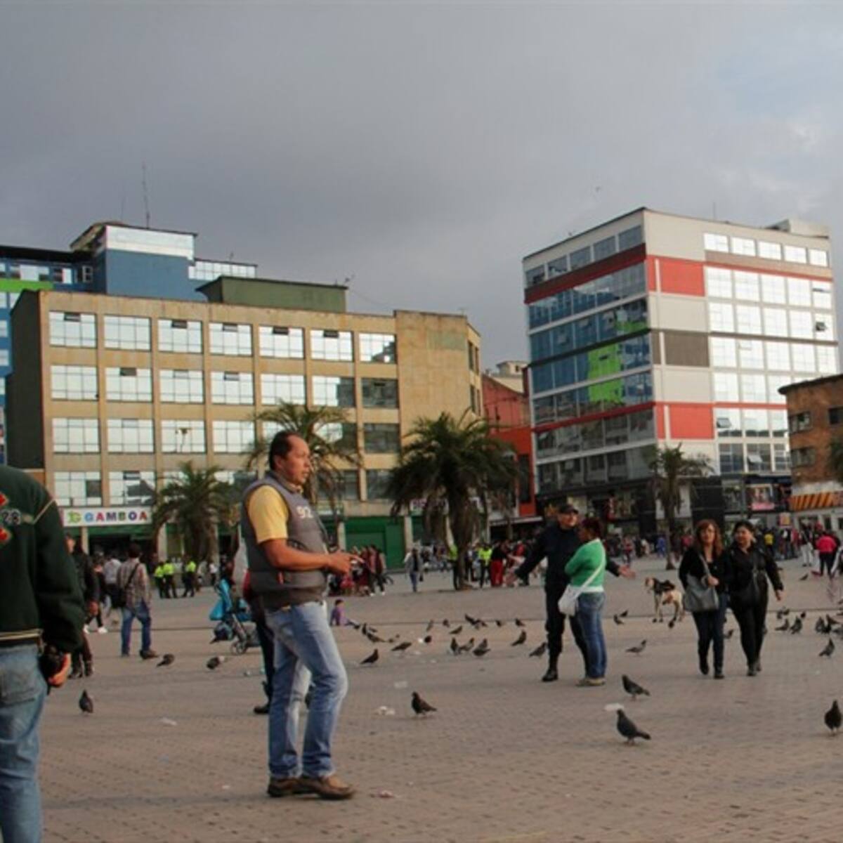 Más de 230 policías reforzarán la seguridad en San Victorino durante temporada navideña