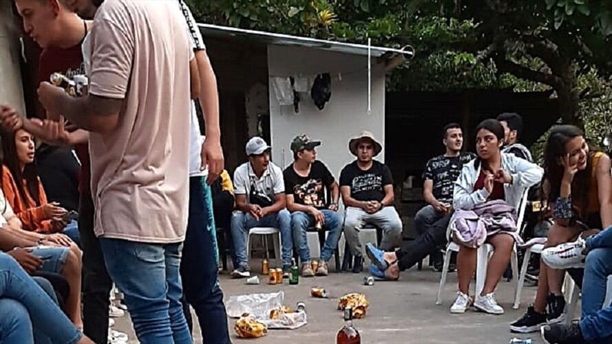 Jóvenes de Samaniego antes de la masacre. Foto: Colprensa.