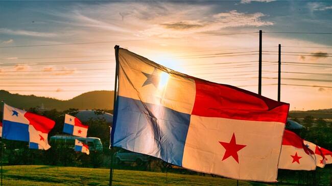 Bandera de Panamá. Foto: tedyblood/ CC