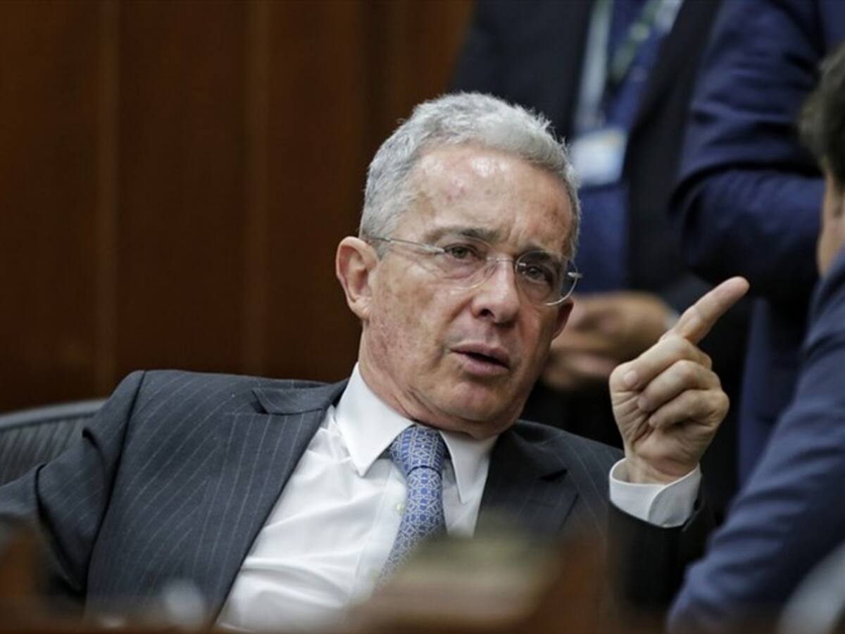 Lo que cree Rodríguez que piensa Uribe y Duque de su proyecto de doble instancia