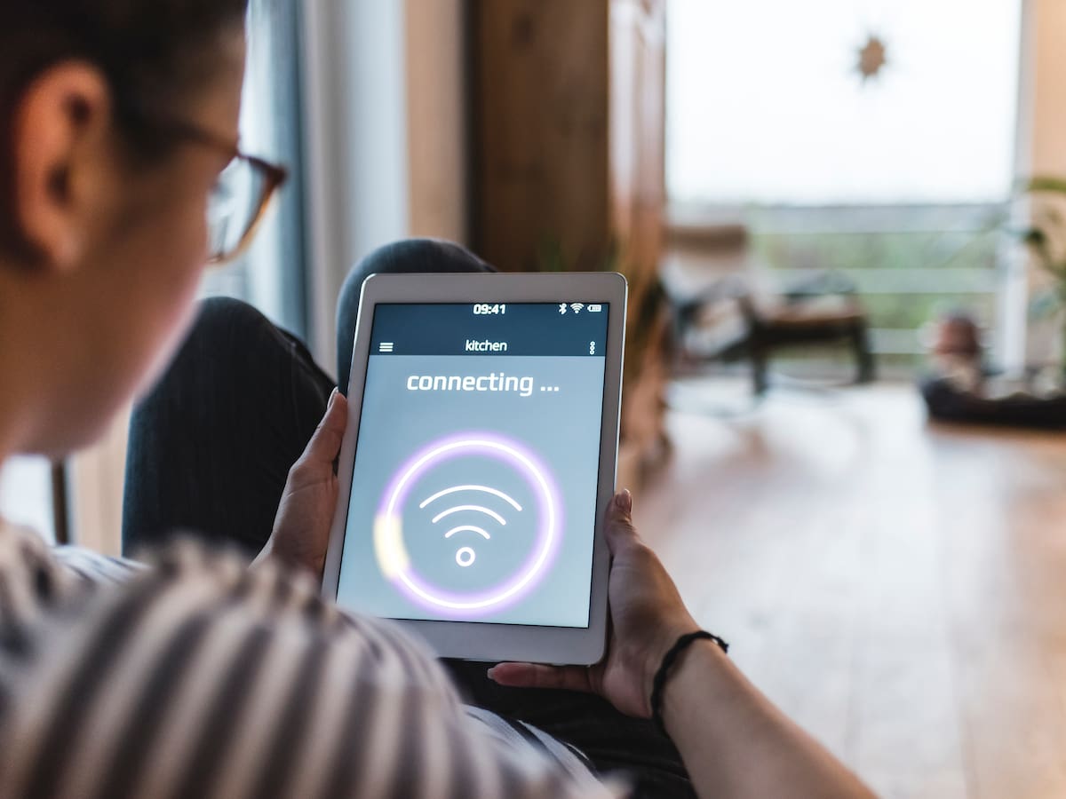 Así puede potenciar la señal del wifi usando papel aluminio