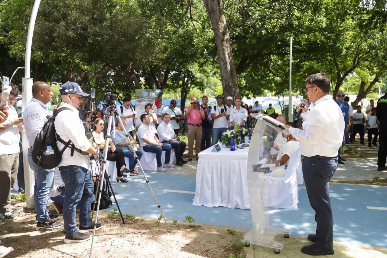 Entregado el Parque Lineal Ambiental Río Manzanares, en Santa Marta/ Corpamag
