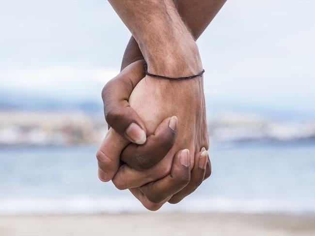 Sociólogo cuestiona informe que dice que estadounidenses de origen europeo no son blancos