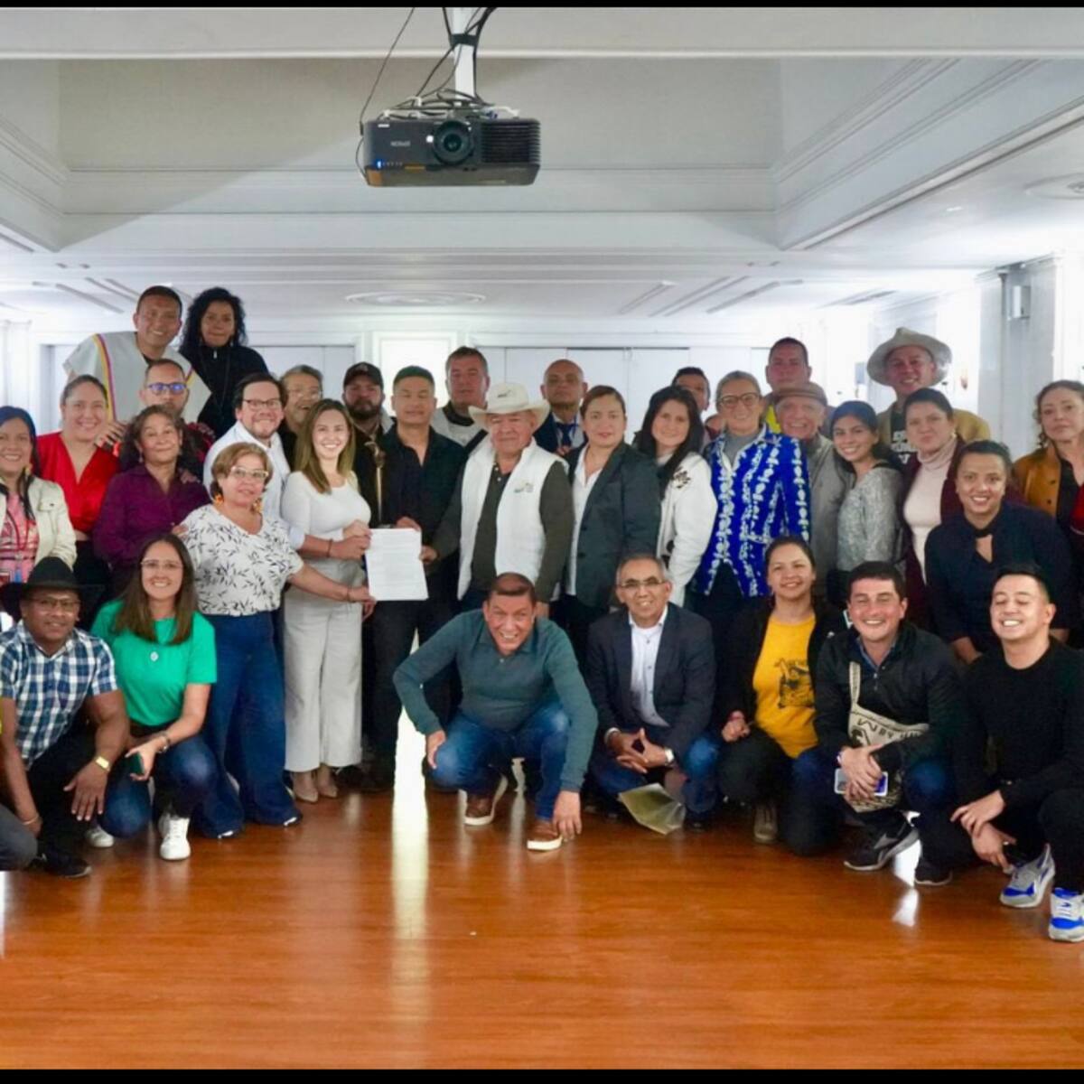 Gobierno y campesinos logran acuerdos para impulsar el agro en el país