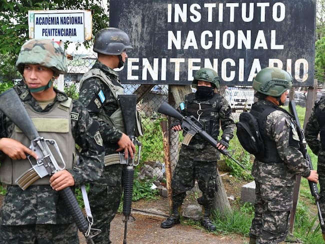 Sistema carcelario de Honduras siempre ha estado controlado por el crimen organizado: Yuri Mora