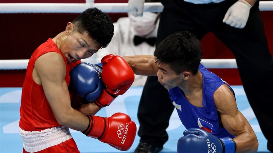 Boxeador japonés Ryomei Tanaka cayó en las semifinales de peso mosca ante el filipino Carlo Paalam. Foto: Buda Mendes/Getty Images
