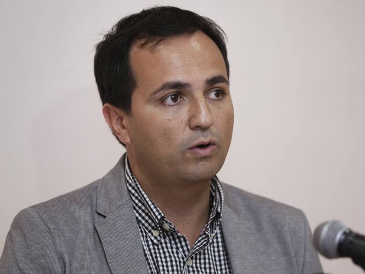 Fue un movimiento de la viga, al parecer por acción humana: Invías sobre caída de puente