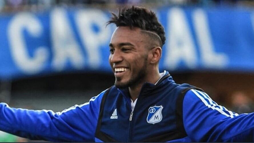 Algunos medios aseguran que el futbolista no aceptó las condiciones de su contrato.. Foto: Twitter