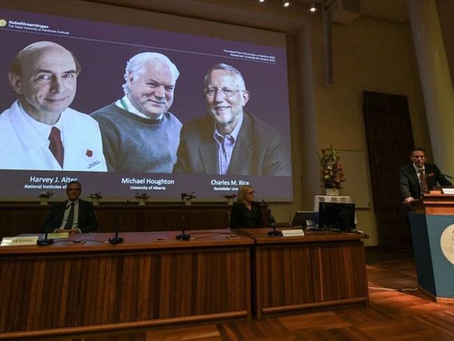 Descubridores del virus de la hepatitis C son los ganadores del Premio Nobel de Medicina