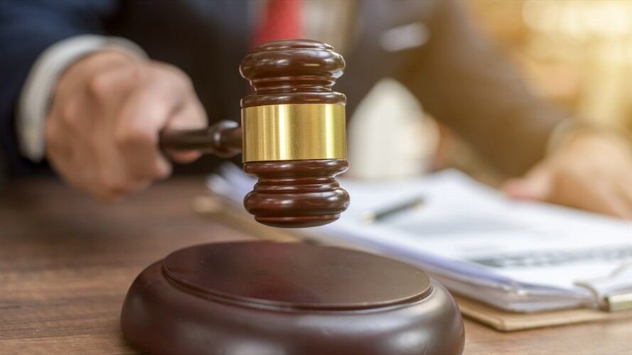 Por el hallazgo de 211 millones de pesos en efectivo sin justificar, el detenido fue imputado por el delito de lavado de activos. Foto: Getty Images / BOONCHAI WEDMAKAWAND