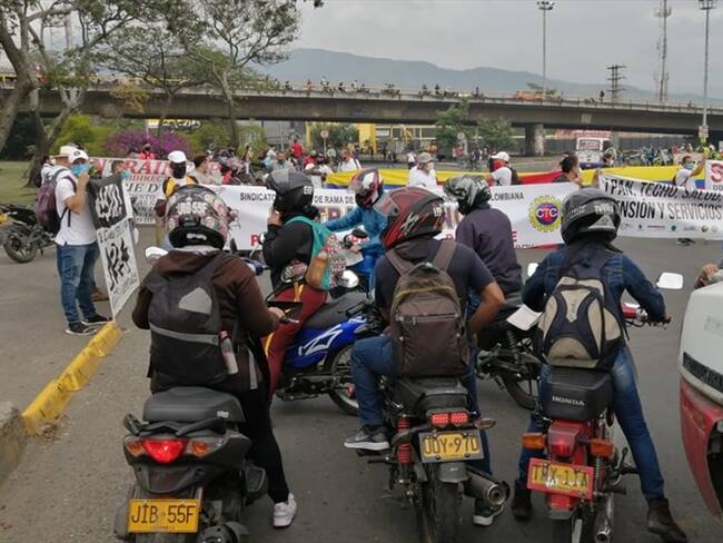 Tres zonas de Cali amanecieron con bloqueos en la nueva jornada del paro nacional. Foto: Cortesía