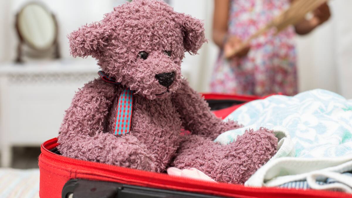 Madre denuncia que su hija fue sacada de Bogotá sin autorización: el papá no responde
