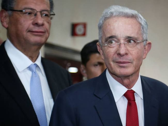 Al Oído caso Uribe: prueba clave fue manipulada de acuerdo con la Fiscalía