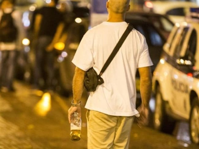 Por aumento de riñas evaluarán horario extendido a bares y discotecas. Foto: Colprensa