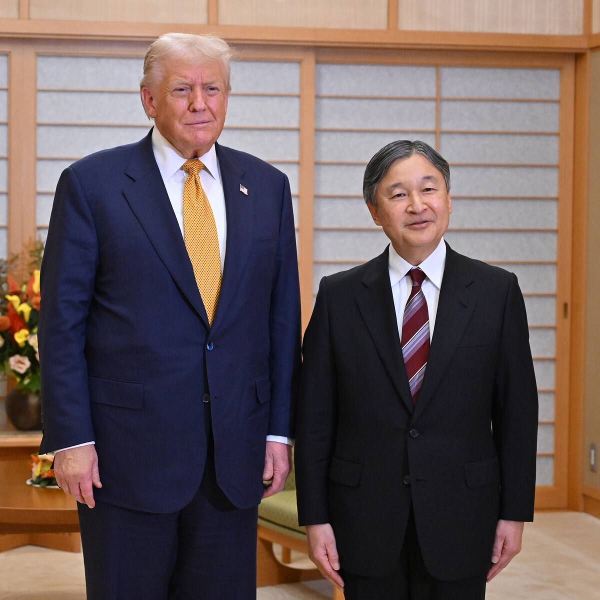 Trump se reunió con el emperador Naruhito en el arranque de su visita a Japón