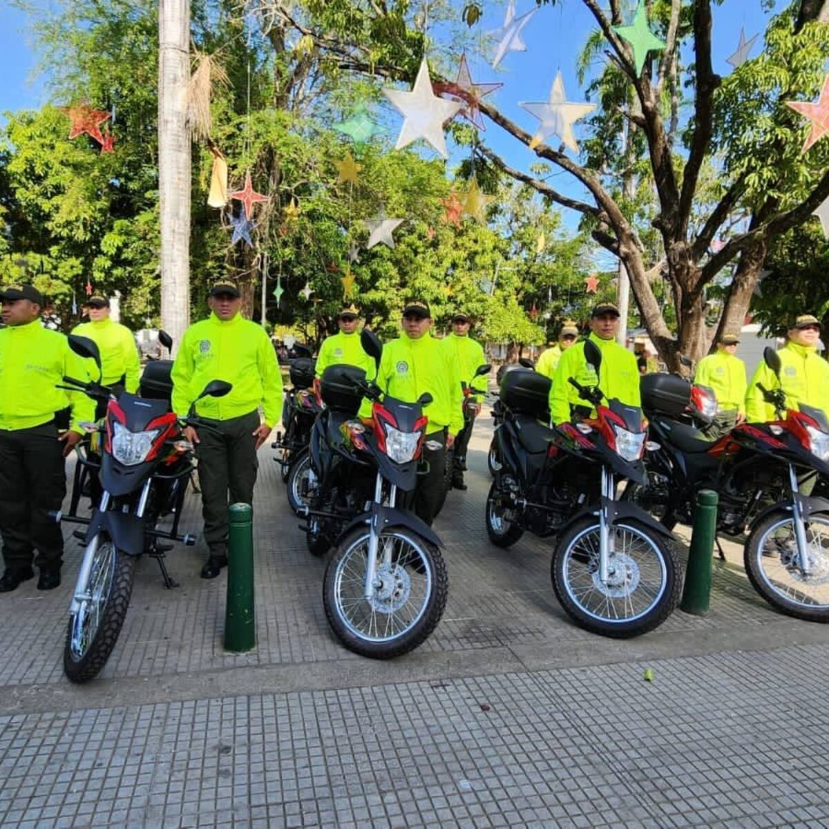 Entregan más de 40 motocicletas para labores de inteligencia policial en Córdoba