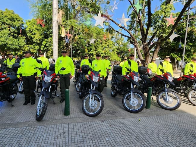 Entregan más de 40 motocicletas para labores de inteligencia policial en Córdoba. Foto: prensa Alcaldía Montería.
