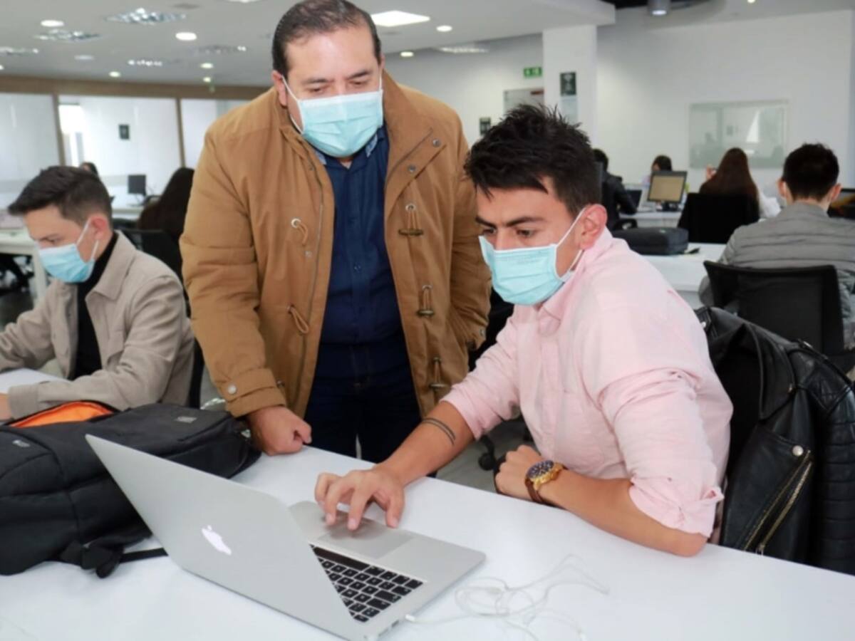 Otorgan incentivos a quienes contraten jóvenes, mujeres y hombres mayores de 28 años