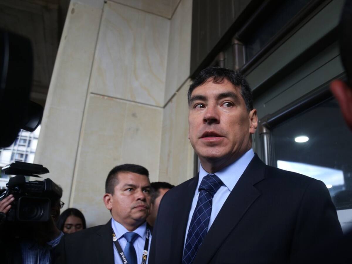 Revuelo en el uribismo porque una de sus senadoras no votó por Álvaro Hernán Prada