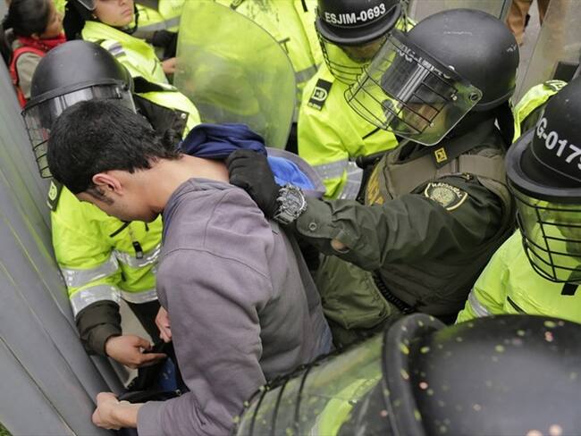 ¿Por qué policías entraron a la Universidad de Cundinamarca de forma abrupta?