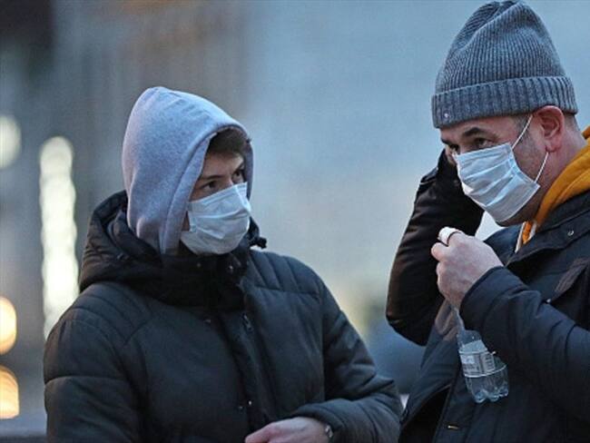 La OMS eleva amenaza del coronavirus que se propaga por el mundo. Foto: Getty Images