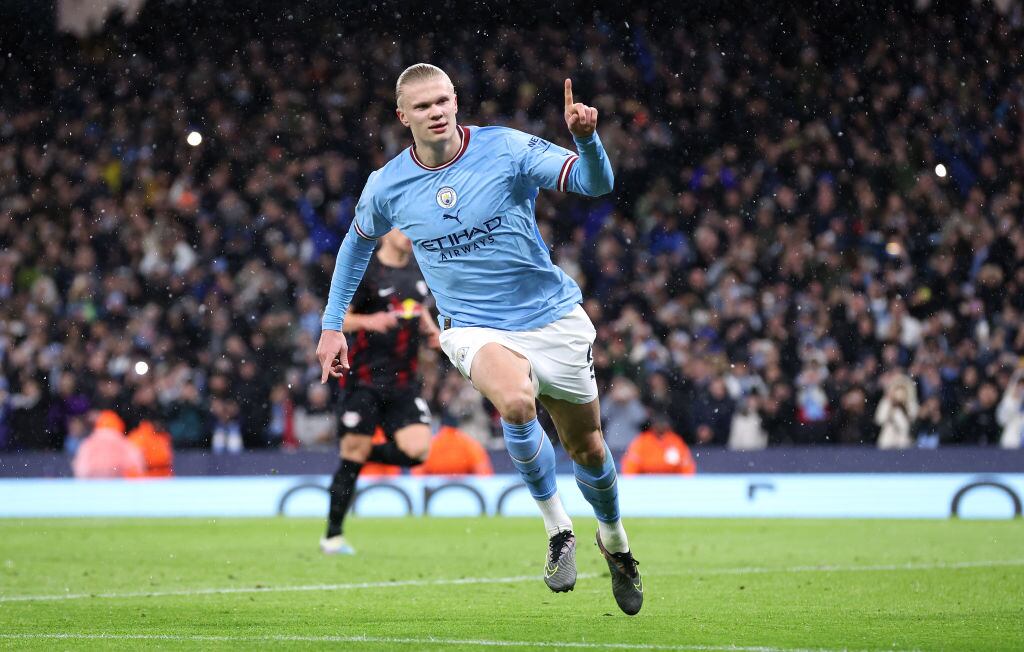 Manchester City vs. RB Leipzig. Champions League 2022-23 marzo 14. Erling Haaland celebra uno de sus goles anotados. Foto: Alex Livesey - Danehouse/Getty Images.