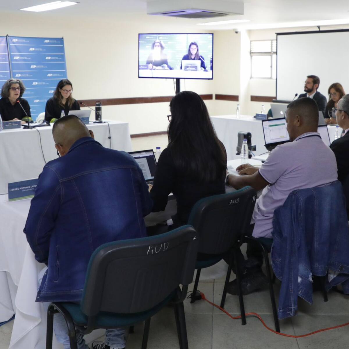 JEP fija nuevas fechas para que víctimas califiquen verdad del Bloque Noroccidental