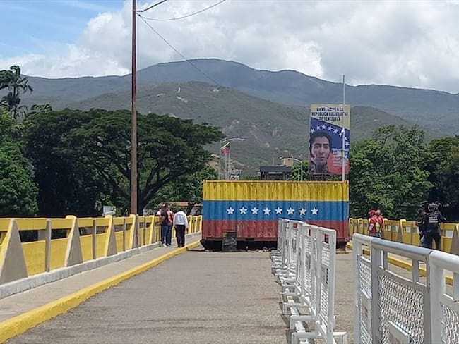 Los extranjeros piden la reapertura total de la frontera.. Foto: W Radio / Audrey Carrillo