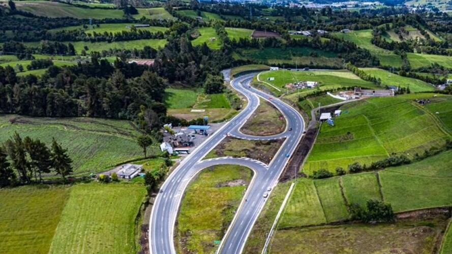 entregó 22,25 kilómetros de la Unidad Funcional 5 del corredor vial Rumichaca-Pasto. Foto: ANI