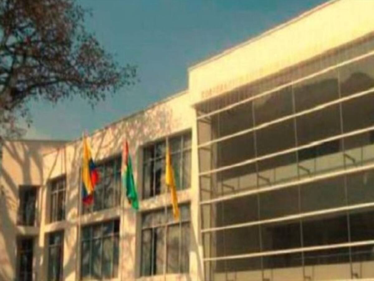 Se embolata la elección del director de la CAS en Santander