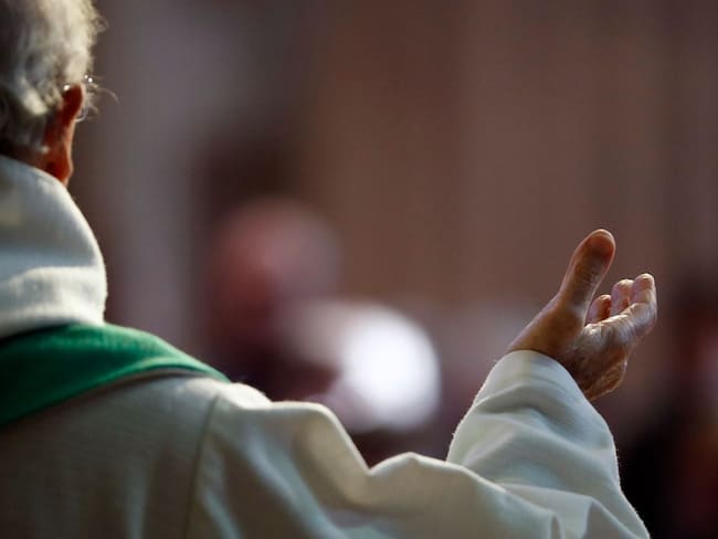 Fiscalía solicitó medida de aseguramiento contra un sacerdote en Montería. Foto: Getty Images 