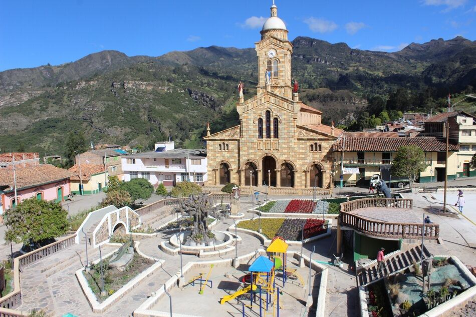 En el municipio de Güicán de la Sierra, Boyacá, fueron encontrados sin vida una mujer y su pequeño hijo de 2 años / Foto Suministrada.