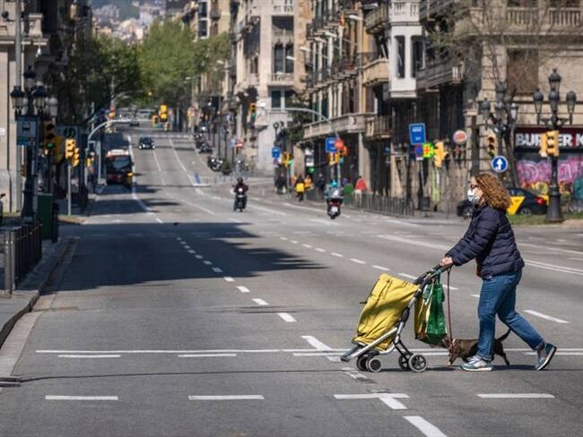 España alcanza tercer día con descenso de muertes por COVID-19. Foto: Getty Images