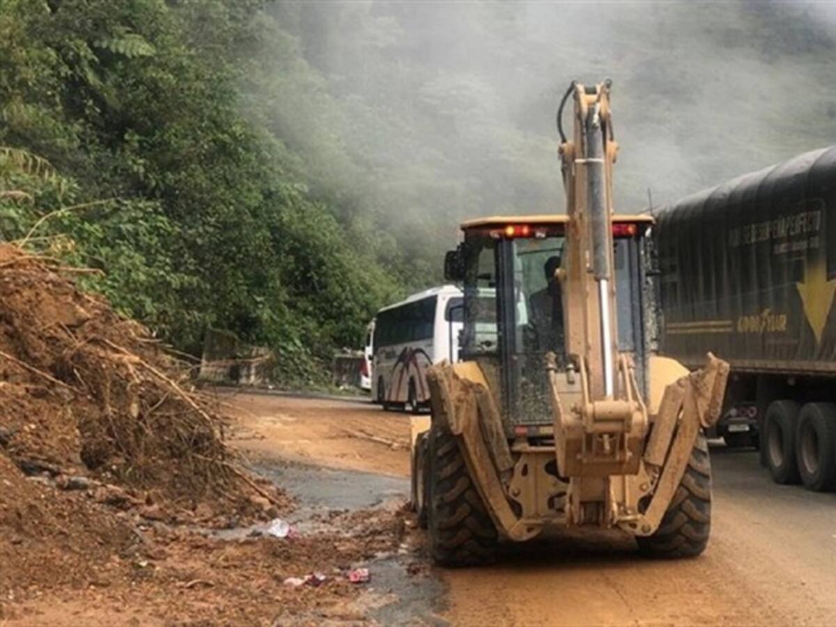 Ordenan cierre 24 horas de la vía Los Llanos – Taraza en Antioquia