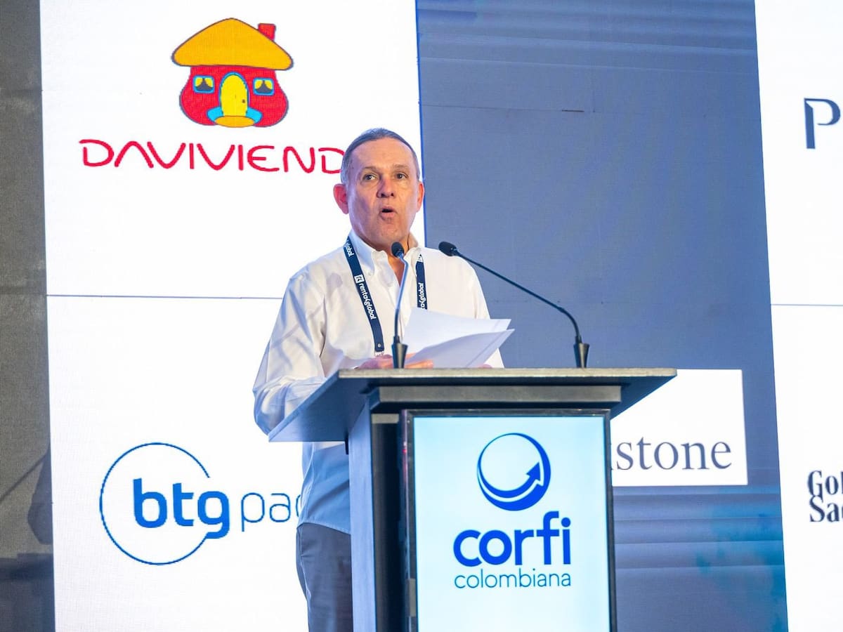 “Seguiremos hundiendo reformas lesivas para los colombianos”: Efraín Cepeda