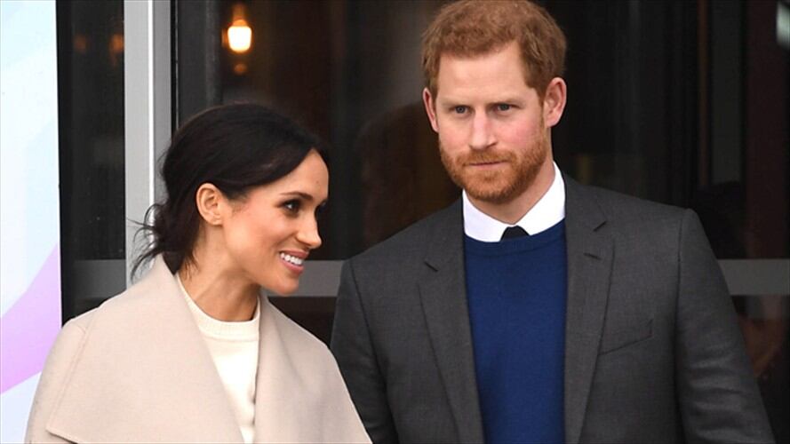 Meghan Markle y el príncipe Enrique. Foto: Bang Media