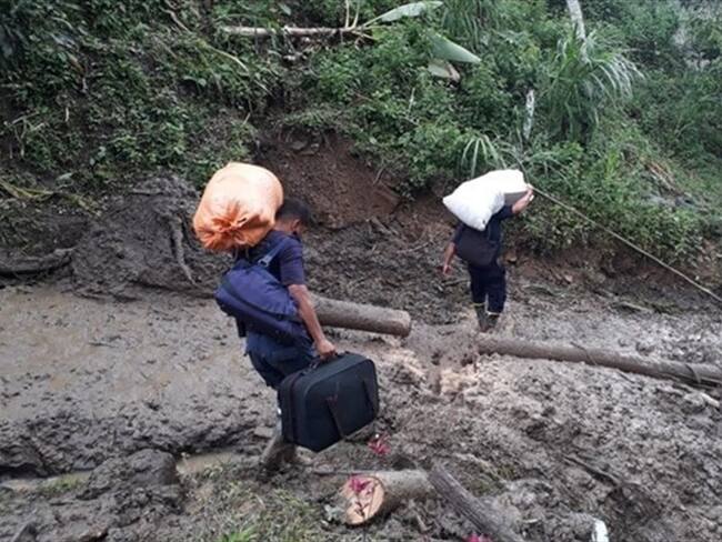 atentos se mantienen los bomberos, Defensa Civil, Policía y Ejército.. Foto: La W