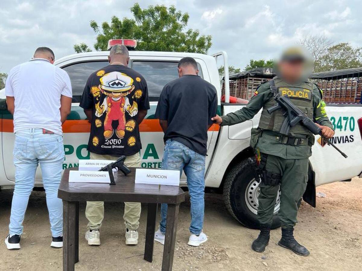 Policía capturó a cuatro hombres que portaban armas de fuego en Córdoba