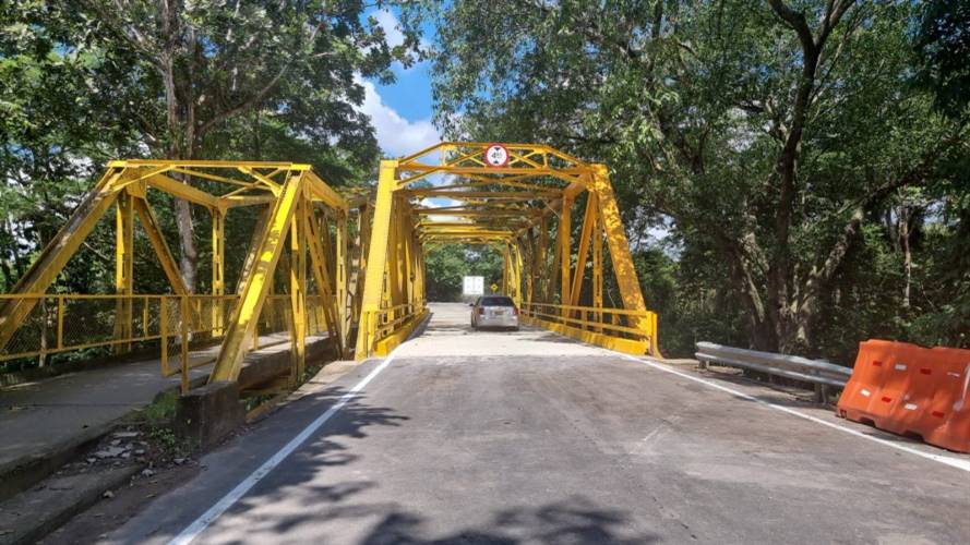 Recuperan puente Anime que había sido afectado por accidente de tránsito en el Cesar