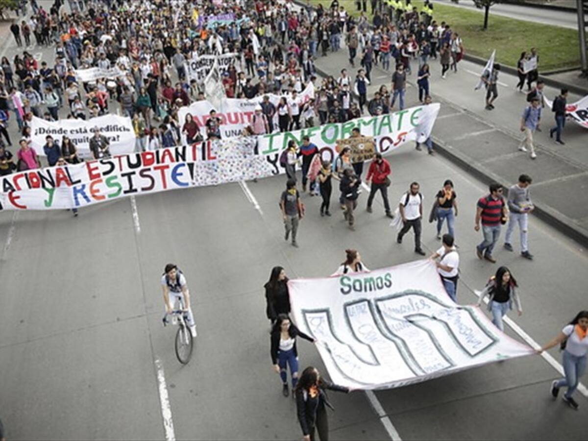 Iglesia se ofrece como mediadora entre el gobierno y los estudiantes