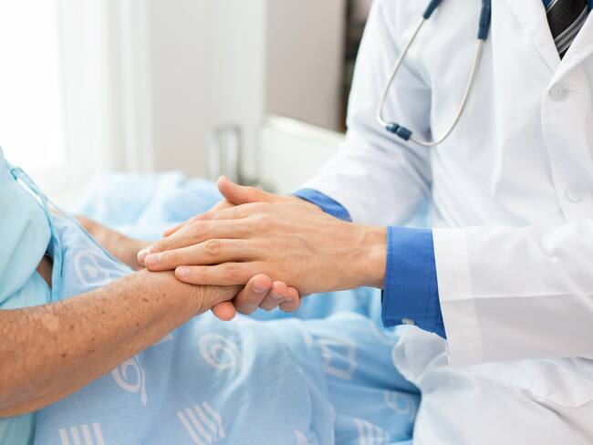 El drama que viven pacientes y médicos en Colombia: “vidas están en peligro, situación es crítica”