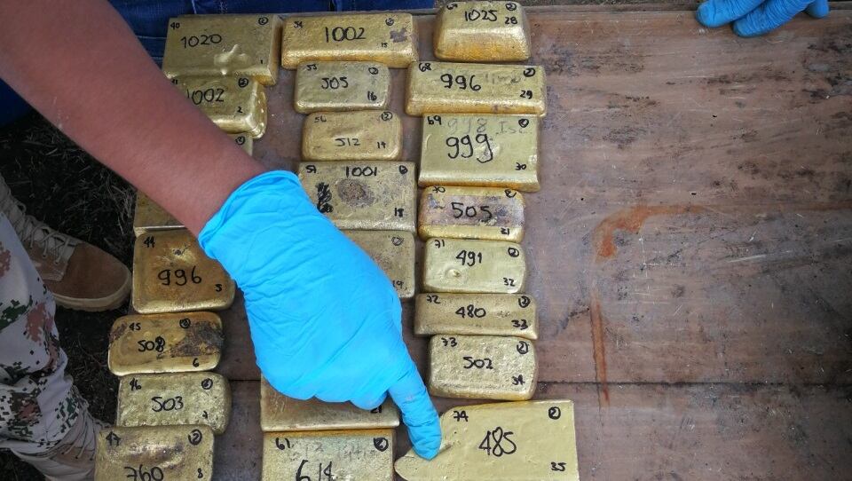 Más de 2.700 millones de pesos recaudó Gobierno por nueva subasta de oro de ex Farc.