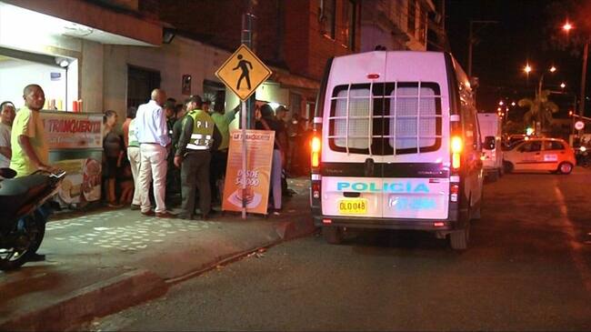 Fueron abordados por dos hombres que se movilizaban en una moto y, sin mediar palabra, les dispararon. Foto: Erika Rebolledo (W Radio)