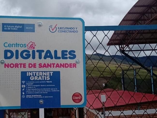 Líderes comunales y directores de escuelas rurales manifestaron en Sigue La W que la corrupción embolató el internet para los niños. . Foto: Cortesía para W Radio