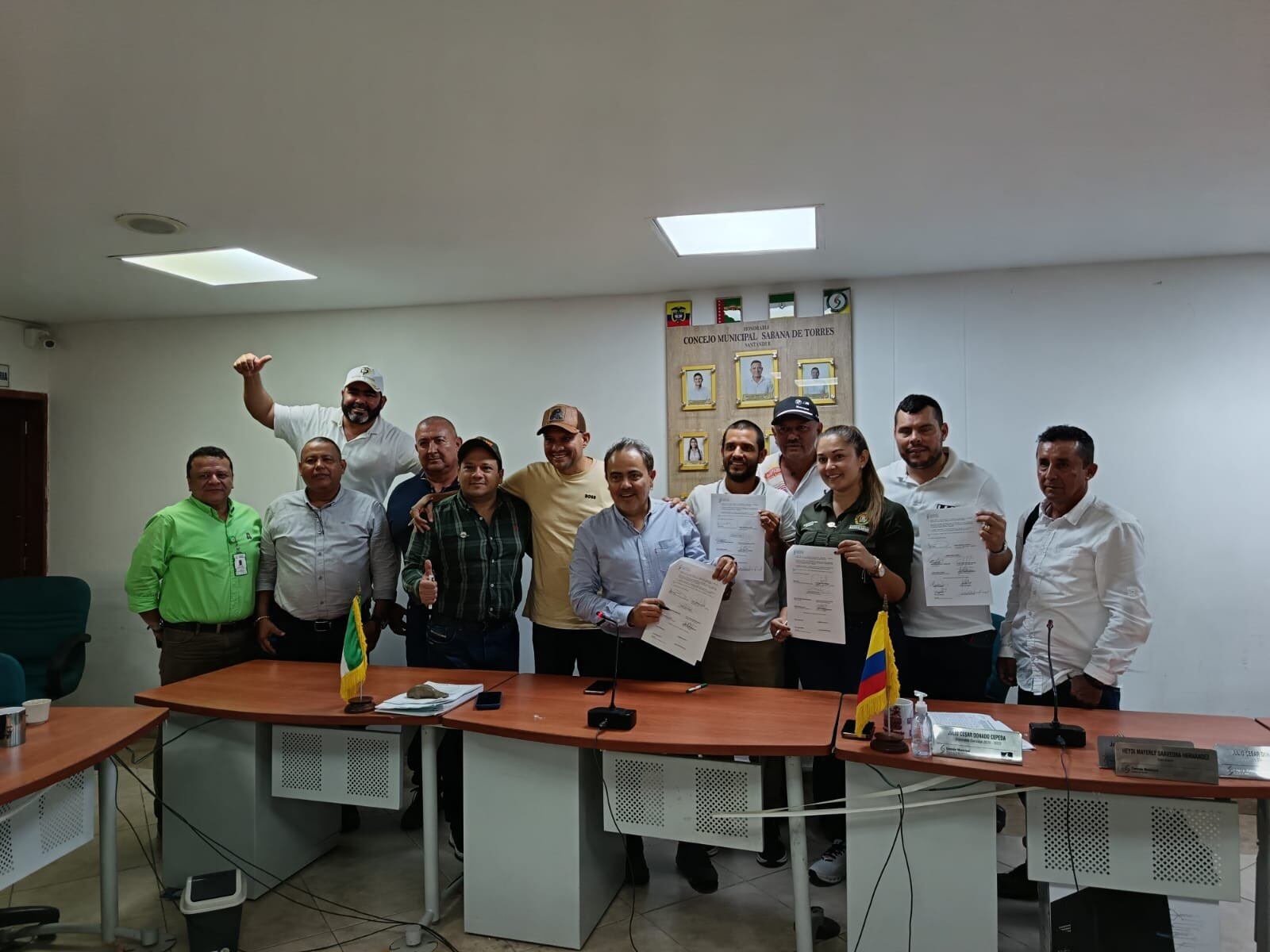 Arroceros en Santander también levantaron el bloqueo en la Troncal del Magdalena Medio. Foto: MinAgricultura.