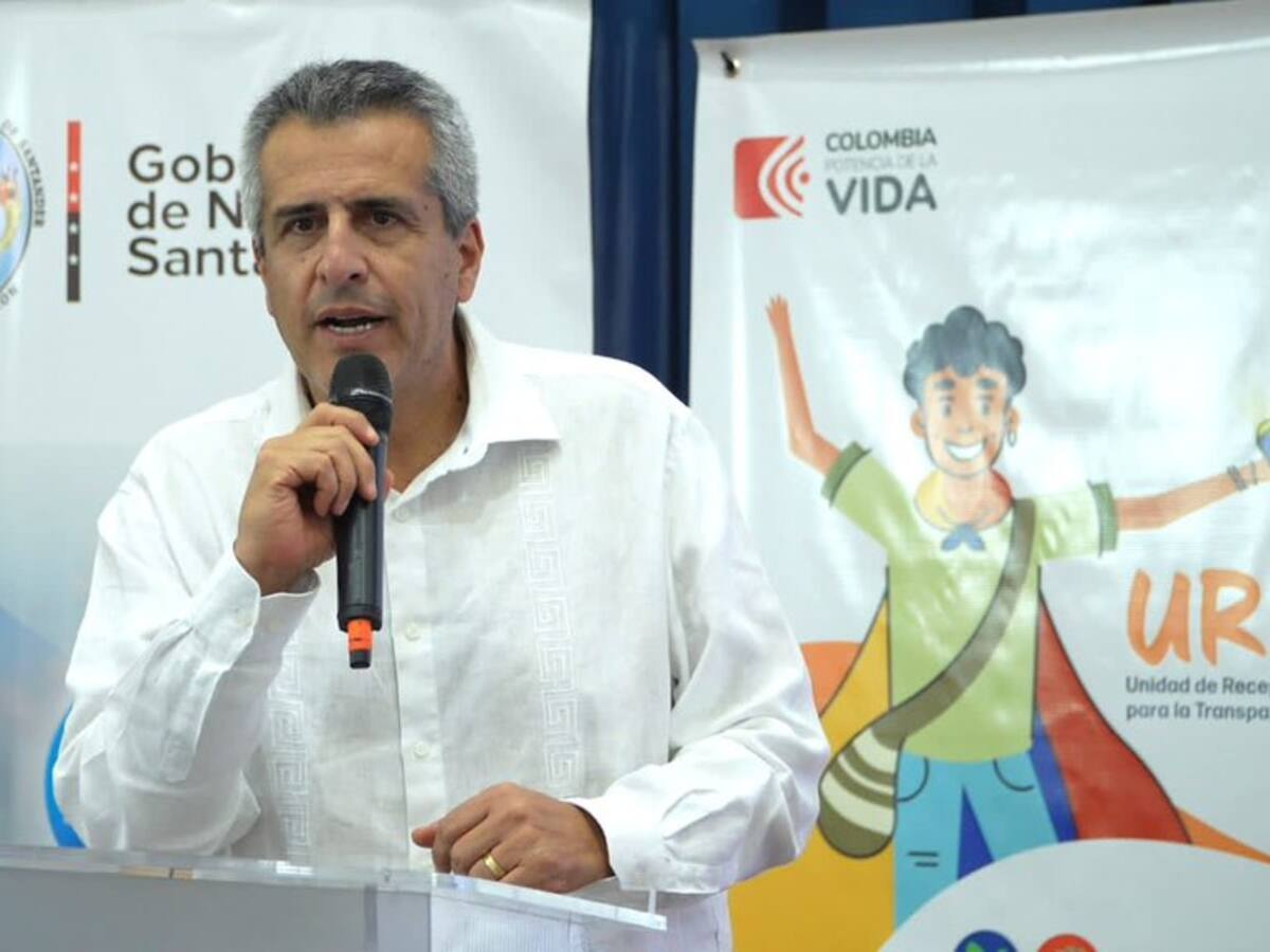 Gobernadores reclaman por declaraciones de Velasco y piden cambio de MinInterior